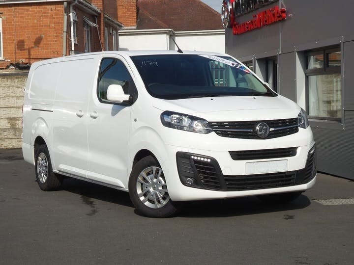 Vauxhall Vivaro 2.0 Turbo D 3100 Sportive Panel Van 5dr Diesel Manual L2 H1 Eu6 (s/s) (120 Ps) | MT70GFE