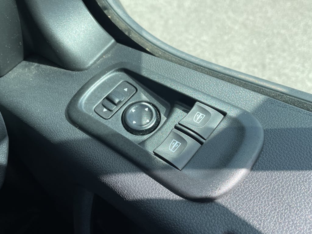 Vauxhall Movano Panel Van 29