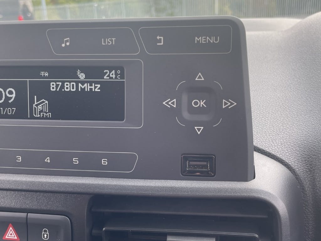 Vauxhall Combo Panel Van 31